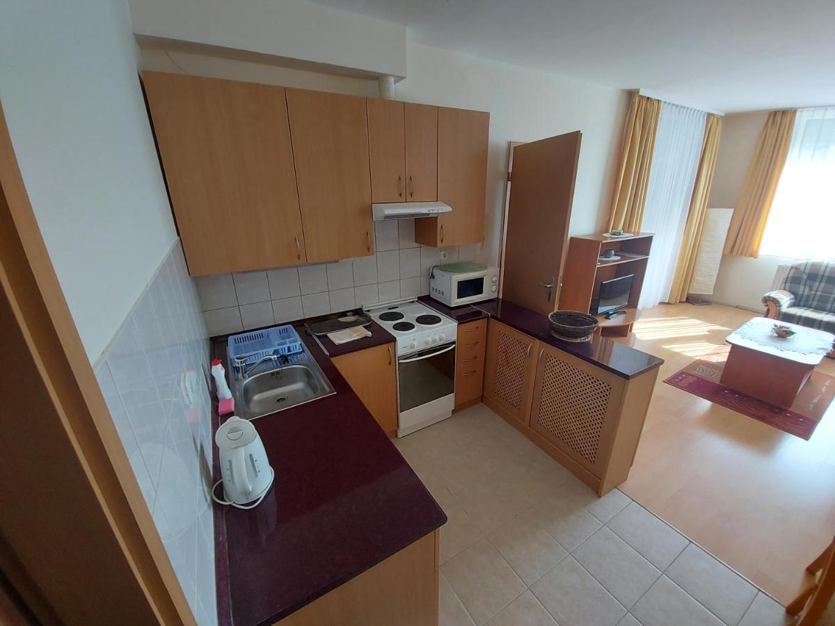 דירות Hévíz Romai Therme Apartman מראה חיצוני תמונה